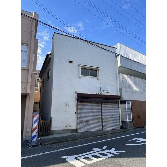 東谷山店舗付き住居